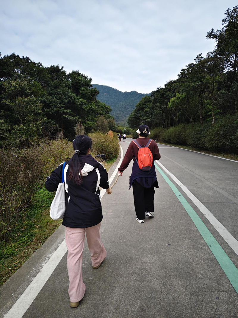 億天凈化丨開工大吉暨梧桐山登頂祈福活動圓滿結束